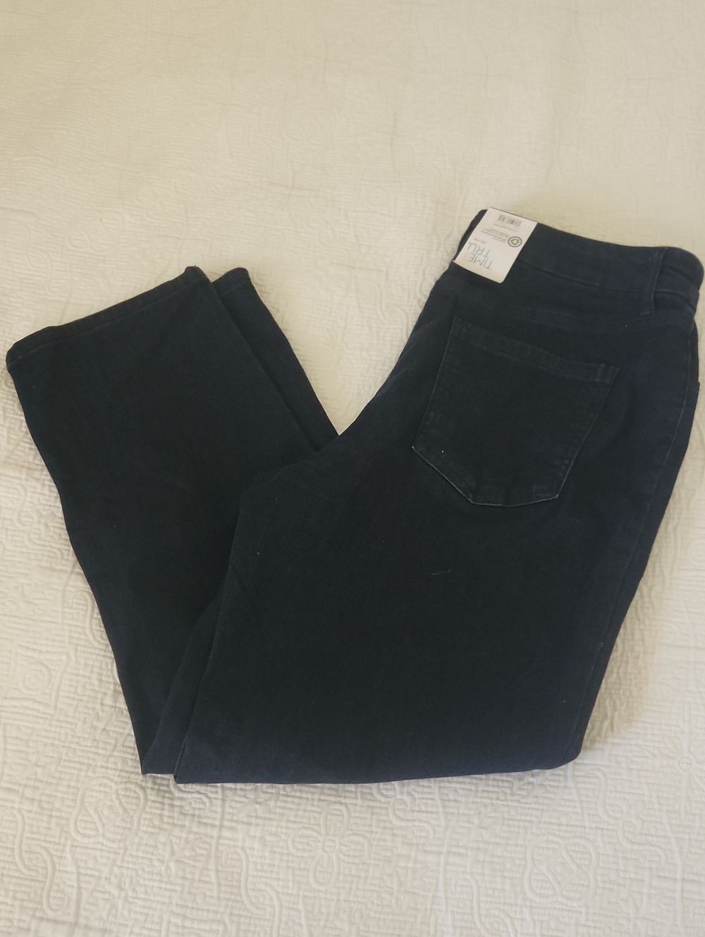 Time and Tru Women's Straight Leg Jeans in Black